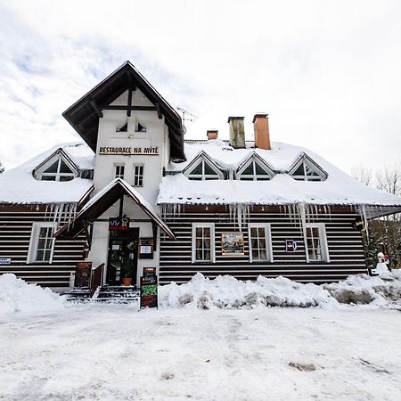 Hotylek Na Myte Hotell Harrachov Eksteriør bilde